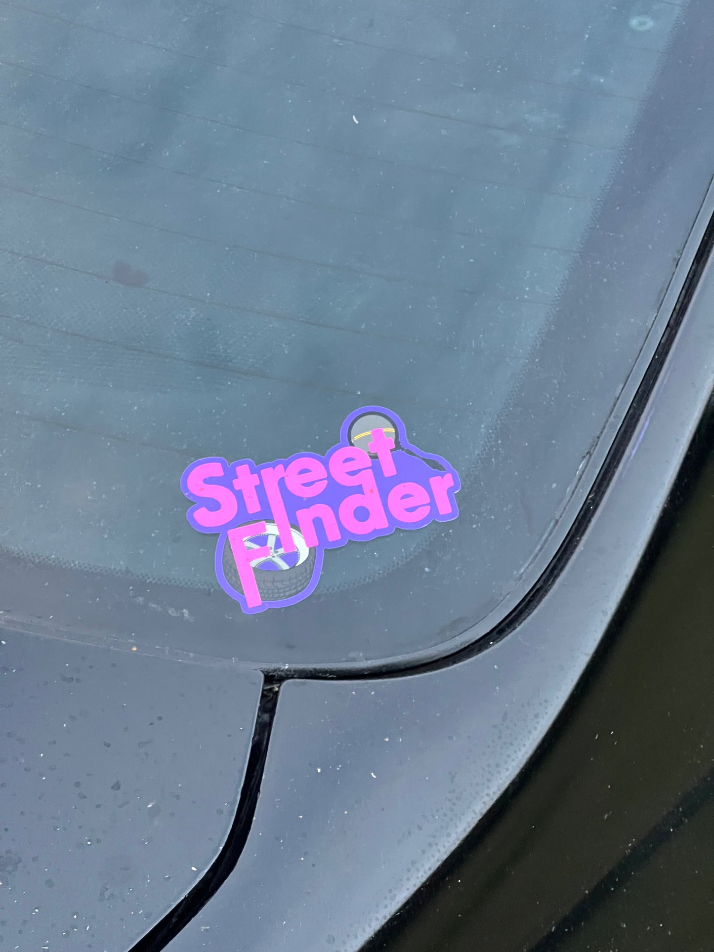 Street Finders pink and purple